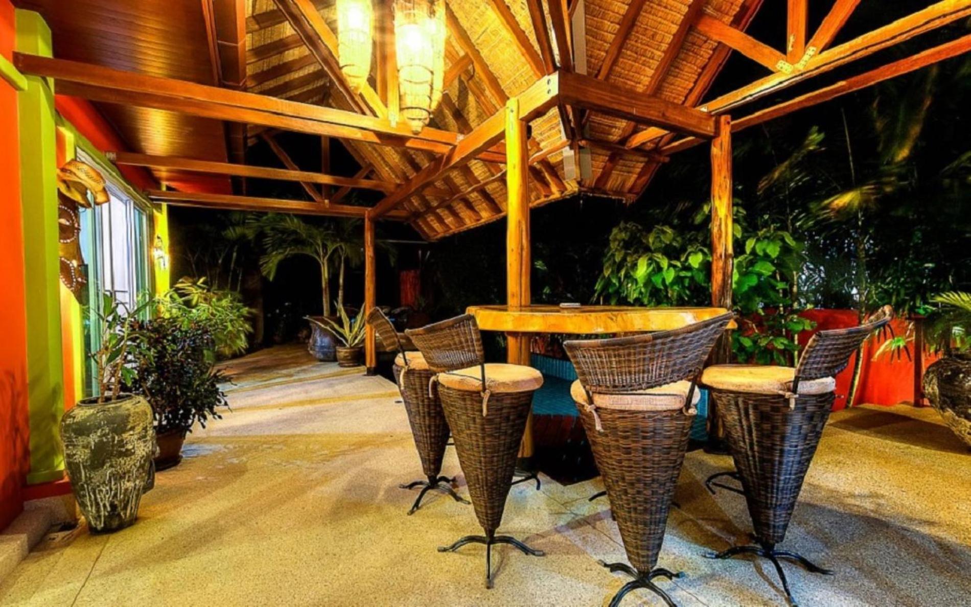 Chaba Pool Villa Nai Harn Exterior photo